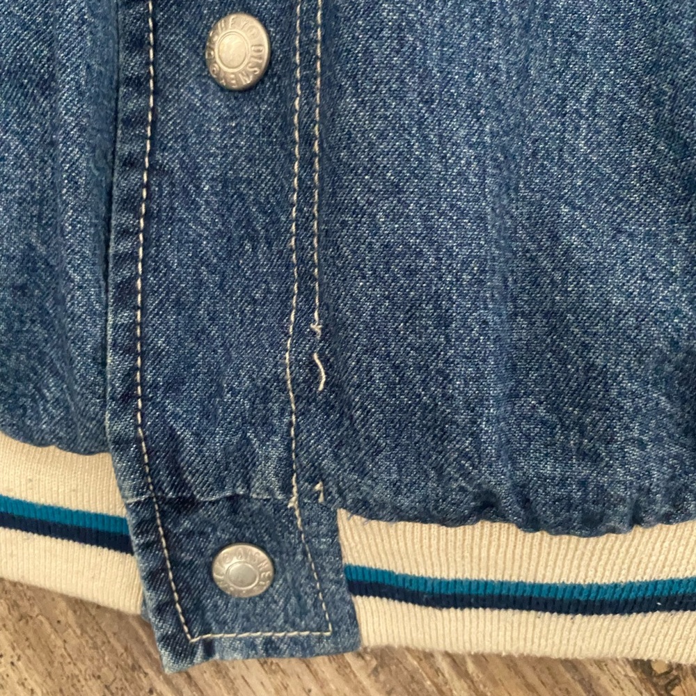 Vintage 2000s Eeyore True Blue Disney Cartoon Denim Hooded Jacket - Picture 12 of 16